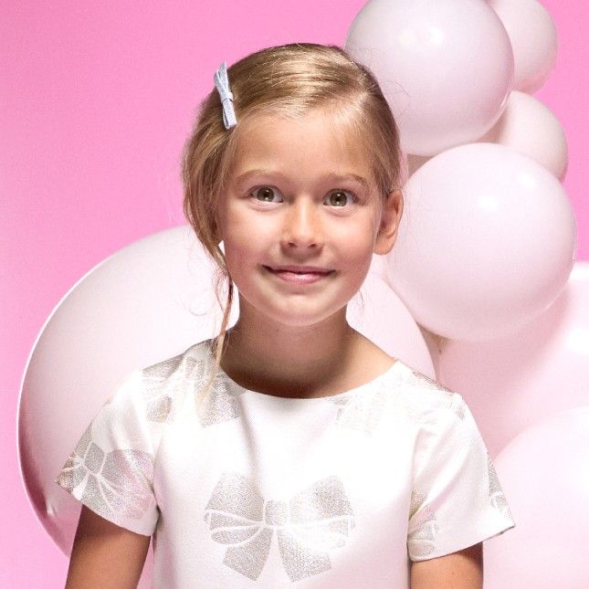 Discover girl holiday outfits