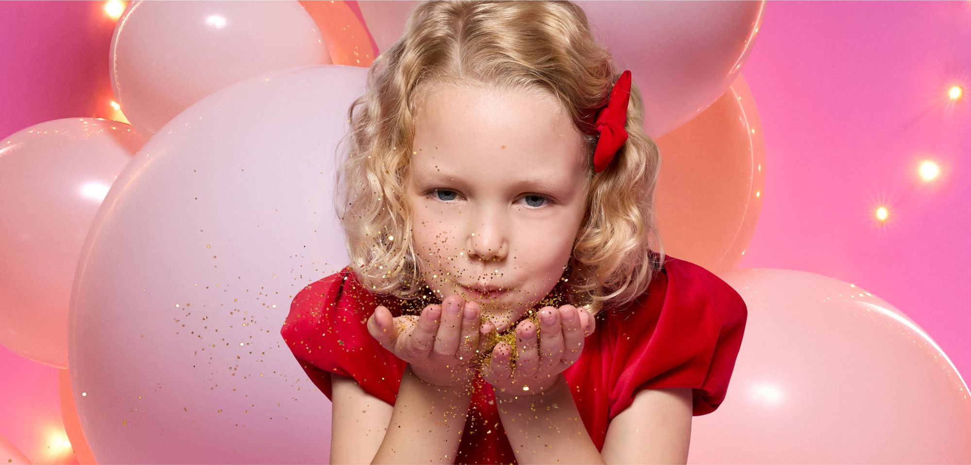 Discover child and baby Holiday looks