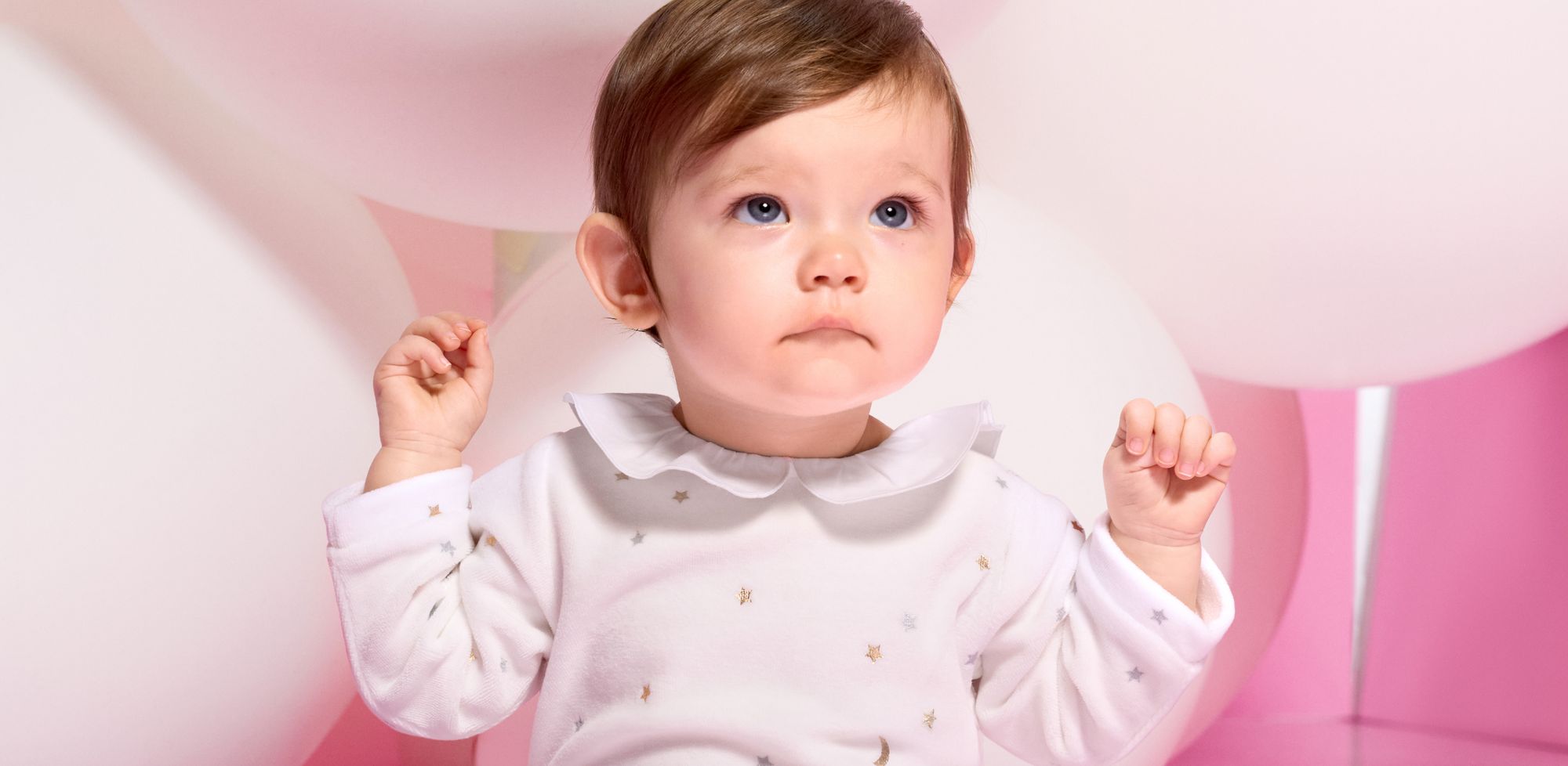 Discover child and baby looks for the holiday season